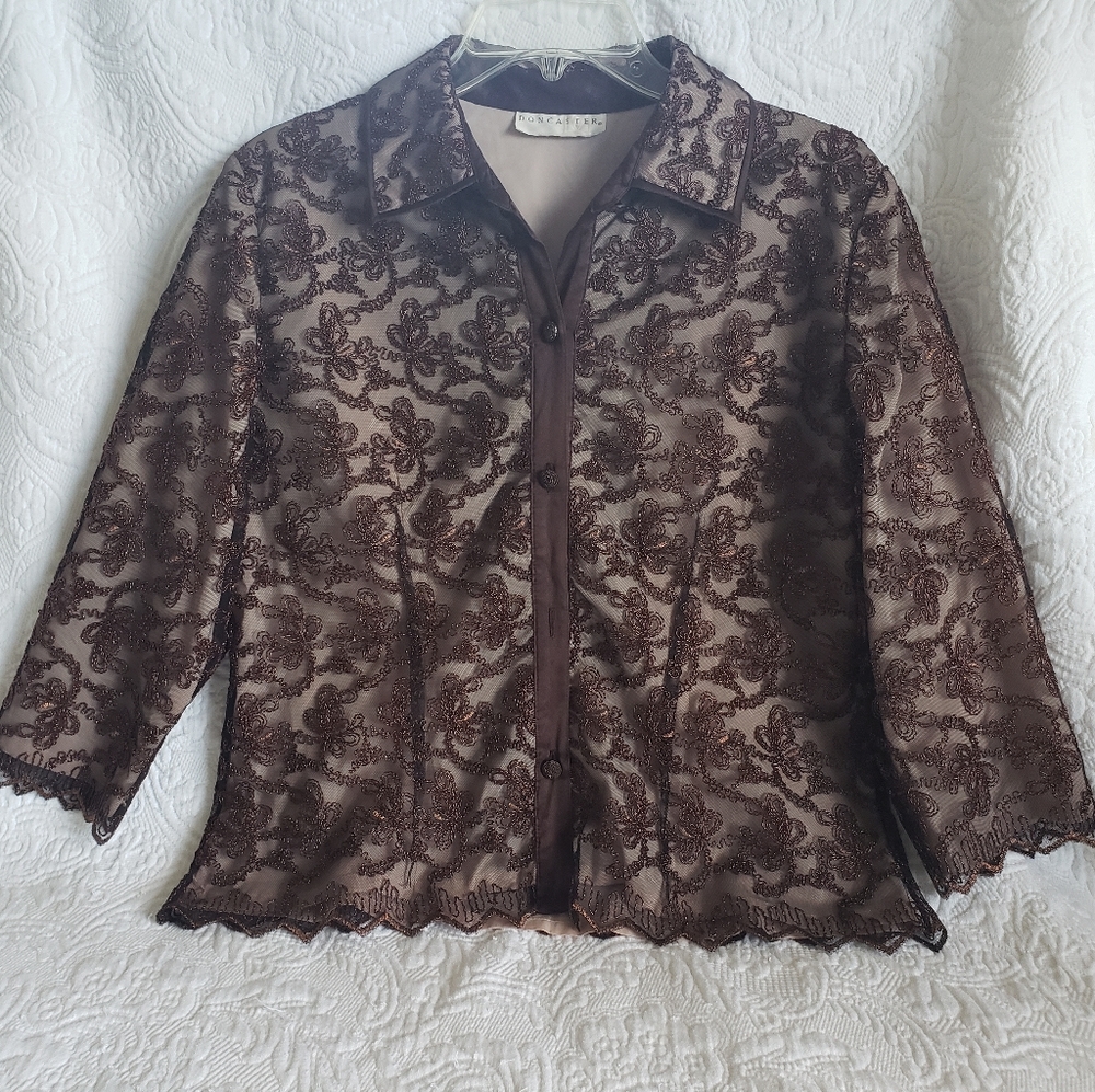 🌞2/$20 Doncaster Brown Embroidered Overlay With Lining Blouse